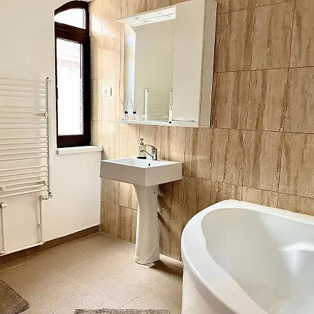 Pensiune Casa Dima *