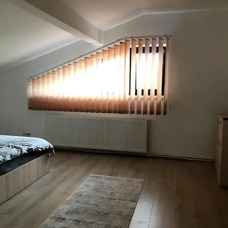 Casa Dima Pensiune *